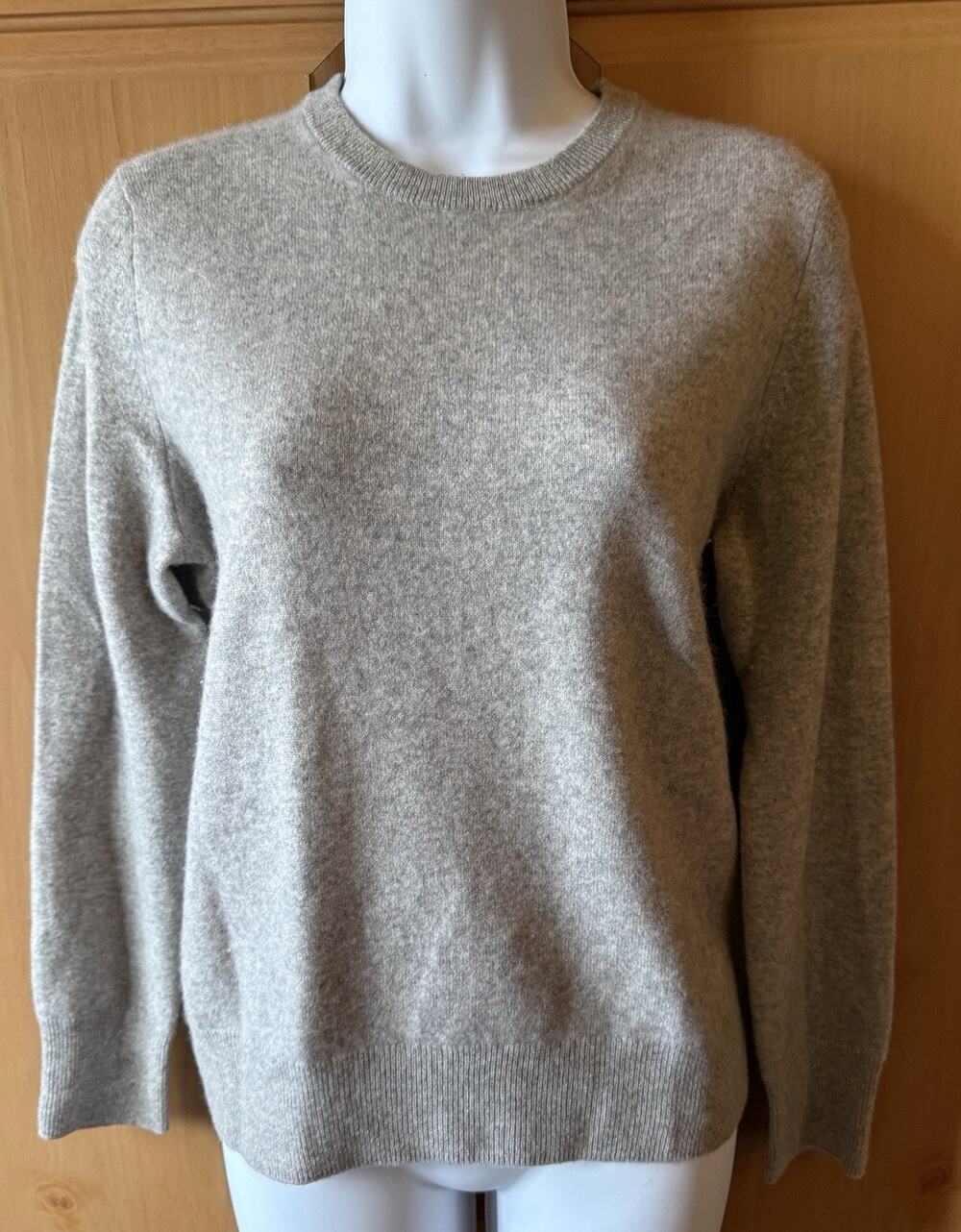 Naadam Cashmere Sweater Women’s Small Heather Gray Grey Round Neck Luxury READ!